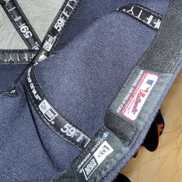 New Era Fitted Bundle - Picture 3 of 4